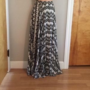 Parker McKinley Maxi Skirt Size 8